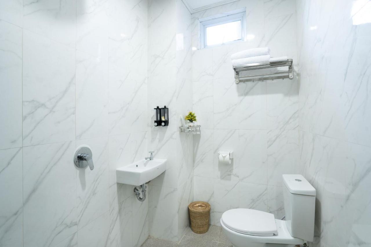 Oki Taru Residence كوتا المظهر الخارجي الصورة